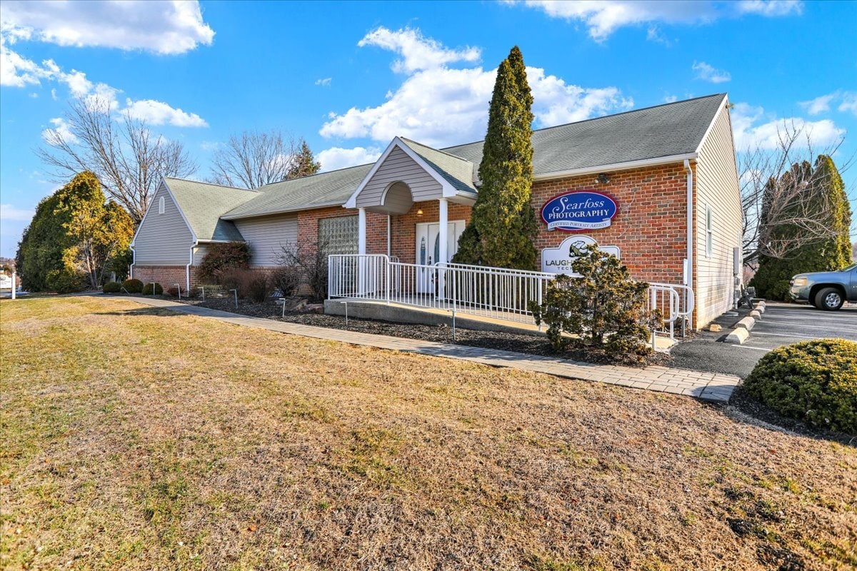 5 Old Wernersville Rd, Sinking Spring, PA à louer Photo de l’immeuble– Image 1 sur 19