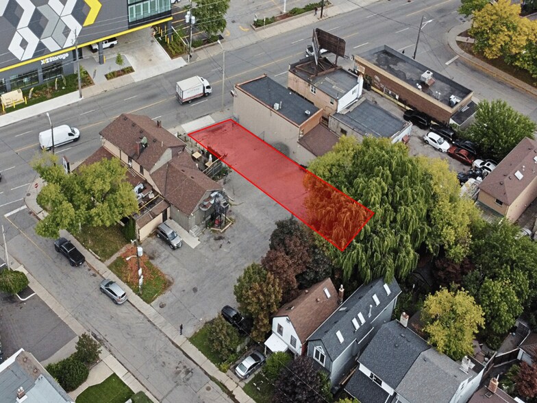 3515 Dundas St W, York, ON à louer - Aérien – Image 2 sur 3