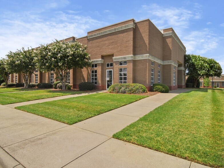 1640 Campus Park Dr, Monroe, NC à vendre - Photo de l’immeuble – Image 1 sur 4