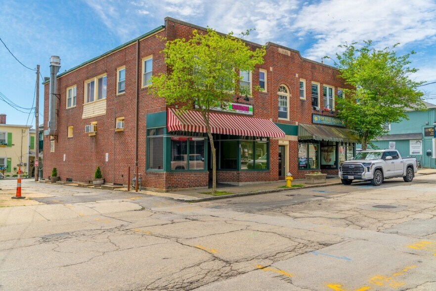 48-62 Central St, Southbridge, MA à louer - Photo de l’immeuble – Image 2 sur 9
