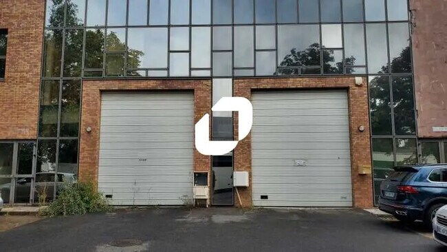 Plus de détails pour Bureau, Local d'activités à louer