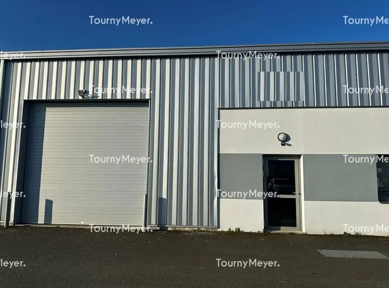 Industriel/Logistique dans Vigneux-de-Bretagne à louer Photo de l’immeuble– Image 1 sur 7