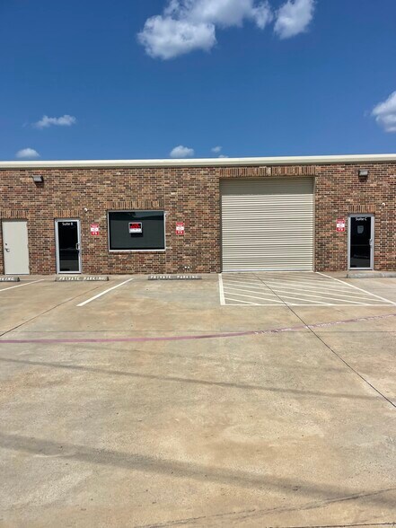 18015 FM 1488 Rd, Magnolia, TX à louer - Photo de l’immeuble – Image 3 sur 21