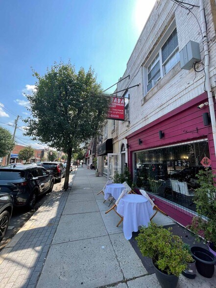 555 Anderson Ave, Cliffside Park, NJ à vendre - Photo de l’immeuble – Image 3 sur 17