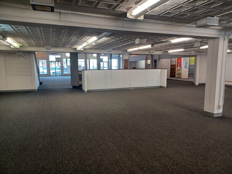 724 Laurel St, Brainerd, MN à louer - Photo de l’immeuble – Image 3 sur 18