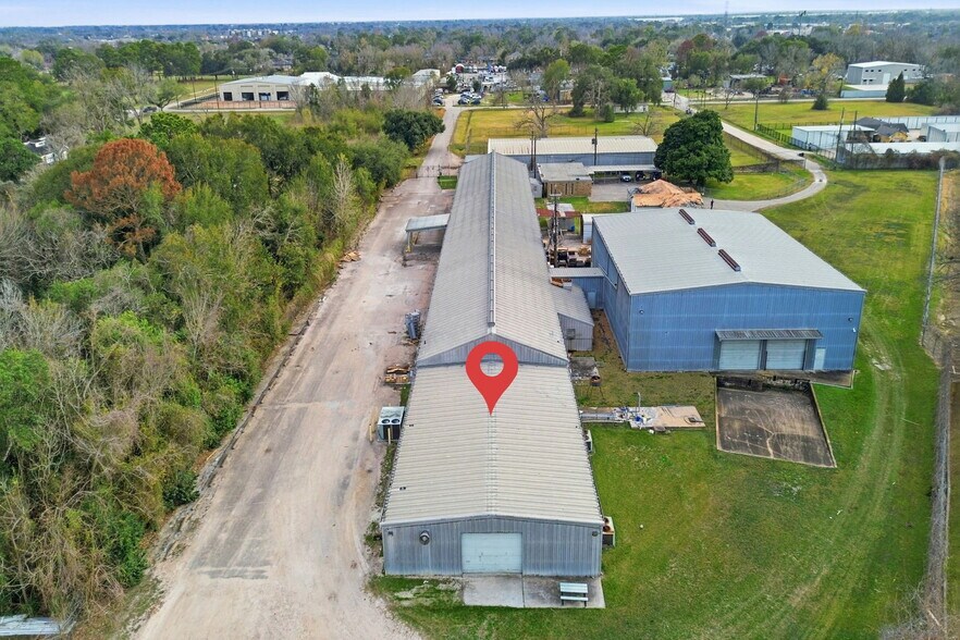 13025 Fadeway ln, Houston, TX à louer - Photo de l’immeuble – Image 3 sur 46