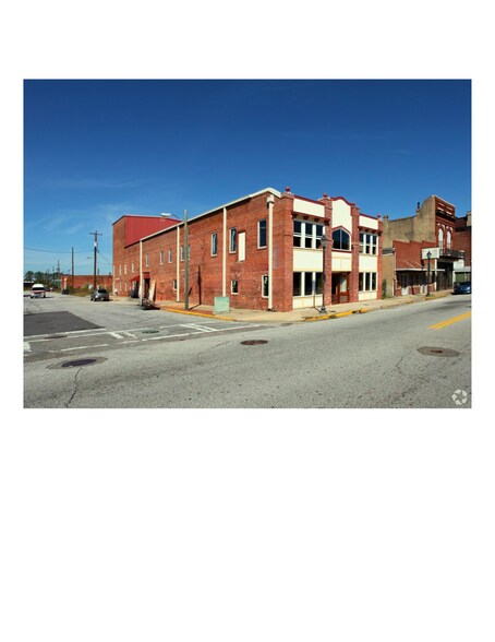 909 Walker St, Augusta, GA à louer - Photo de l’immeuble – Image 2 sur 10