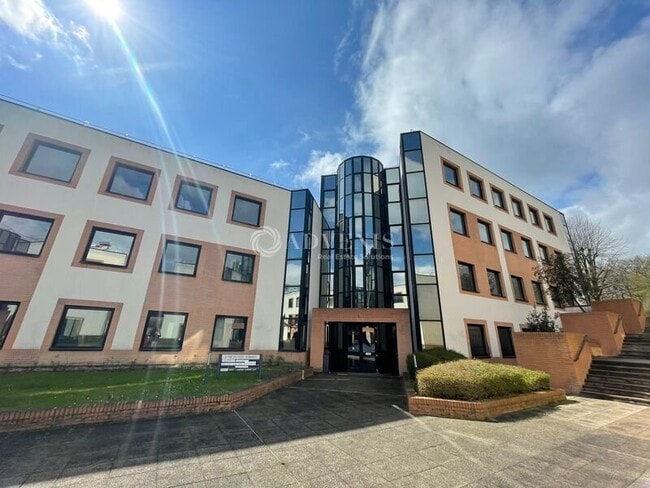 Plus de détails pour 55B Rue Du Petit Robinson, Jouy-en-Josas - Bureau à vendre