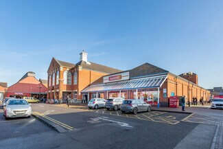 Plus de détails pour Octagon Centre, Burton On Trent - Local commercial à vendre