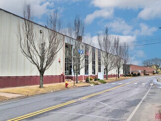 Plus de détails pour 45 Gracey Ave, Meriden, CT - Industriel/Logistique à louer