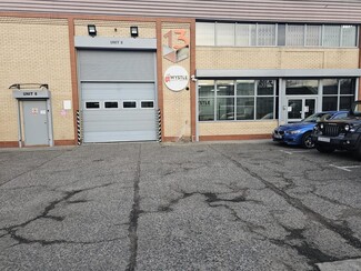 Plus de détails pour Amberley Way, Hounslow - Industriel/Logistique à louer