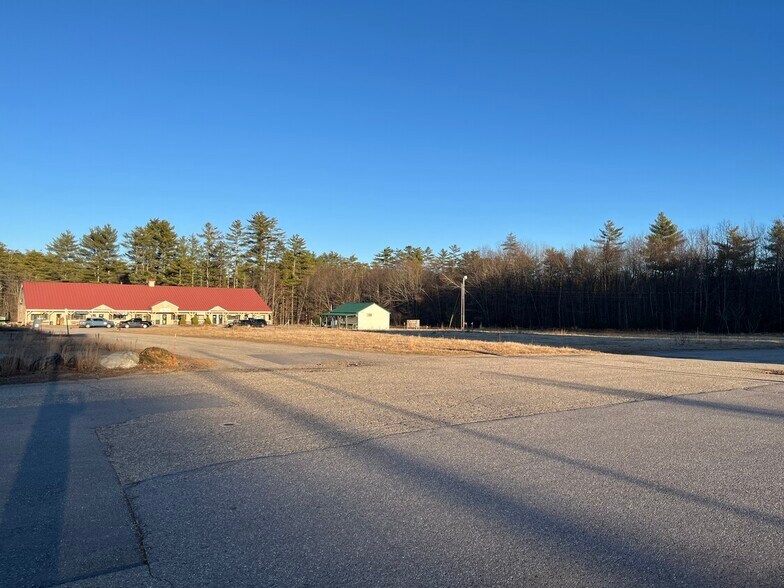 337 NH Route 104, New Hampton, NH à louer - Photo de l’immeuble – Image 2 sur 4