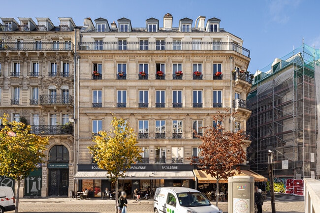 Plus de détails pour 21 Rue Des Halles, Paris - Bureau à louer