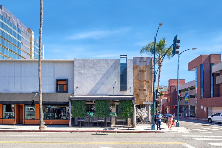 468 N Bedford Dr, Beverly Hills, CA à louer - Photo de l’immeuble – Image 2 sur 6