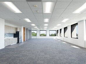 2590 N 1st St, San Jose, CA à louer Photo intérieure– Image 1 sur 11