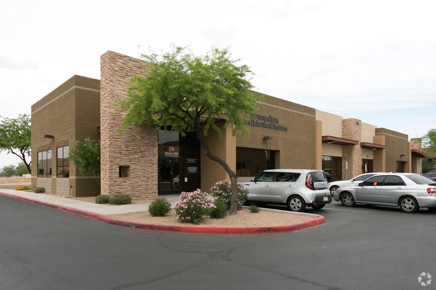 70 N McClintock Dr, Chandler, AZ à louer - Photo principale – Image 1 sur 4