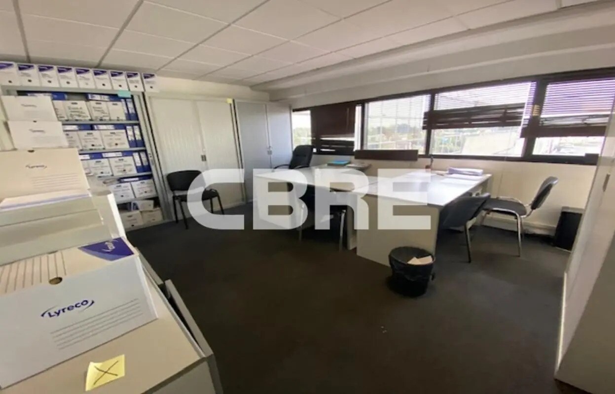 Bureau dans Villeneuve-Loubet à louer Photo de l’immeuble– Image 1 sur 25