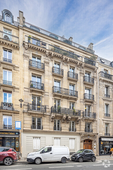 66 Rue De Rome, Paris à louer - Photo de l’immeuble – Image 2 sur 2