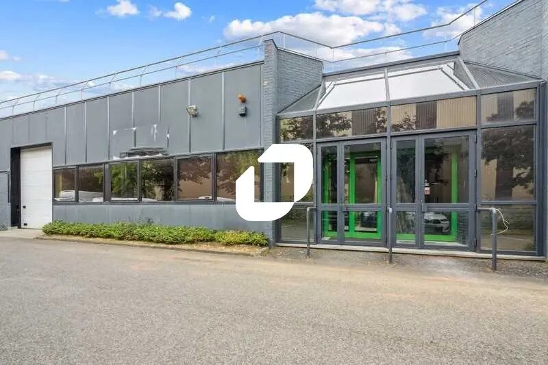 Local d’activités dans Villebon-sur-Yvette à louer Photo de l’immeuble– Image 1 sur 15