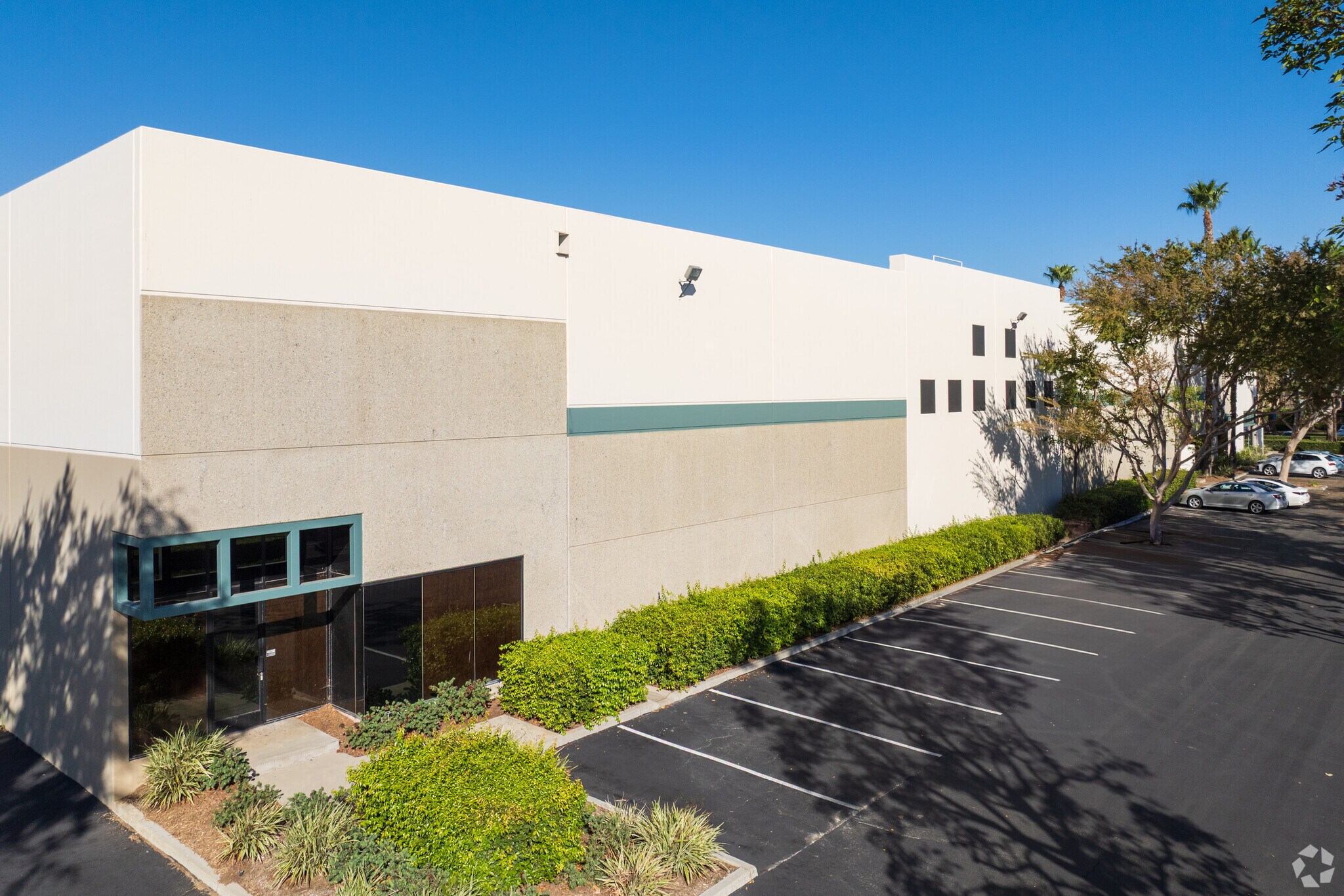 1460 Archibald Ave, Ontario, CA à louer Photo principale– Image 1 sur 7