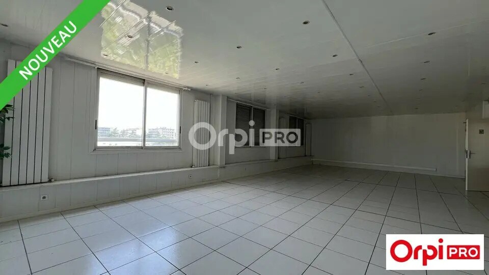 Bureau dans Valence à vendre - Photo de l’immeuble – Image 2 sur 12