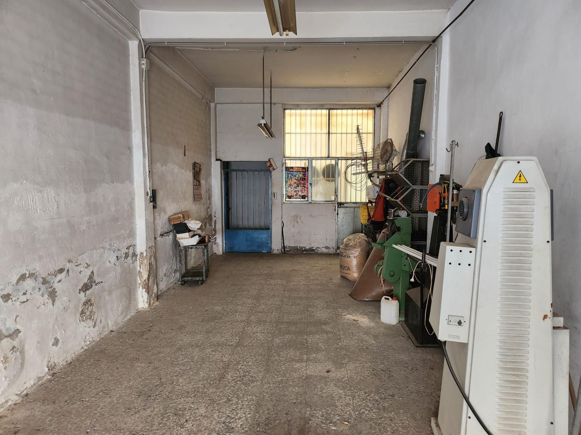 Industriel/Logistique dans Petrer, Alicante à vendre Photo intérieure– Image 1 sur 6