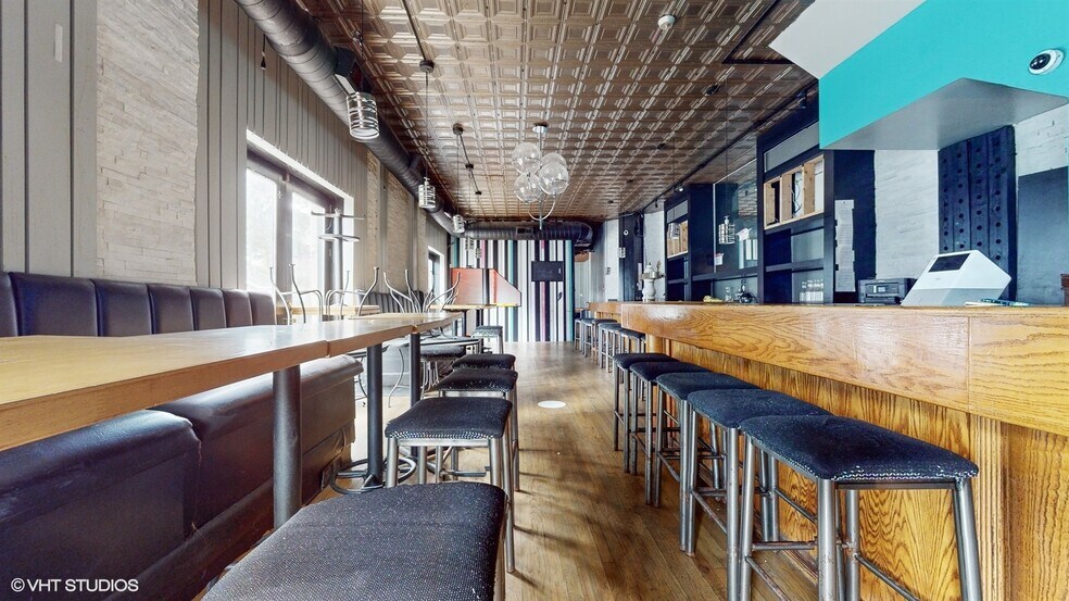 2500 N Ashland Ave, Chicago, IL à louer - Photo intérieure – Image 3 sur 25