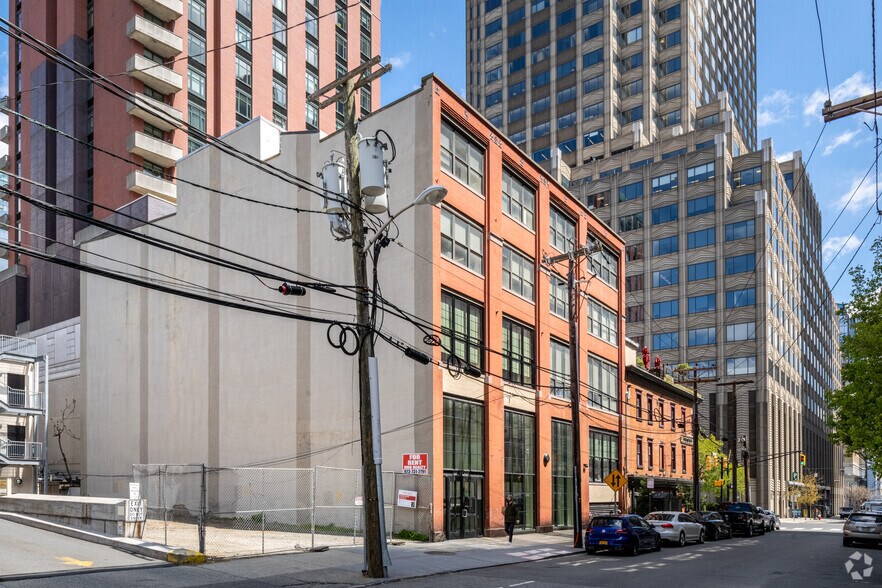 66 York St, Jersey City, NJ à louer - Photo de l’immeuble – Image 2 sur 8