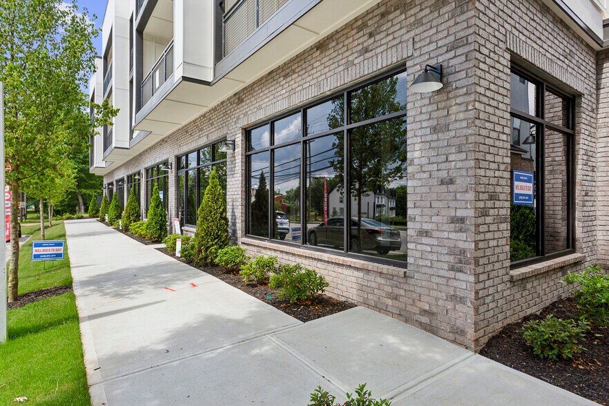 2030 Main St Nw, Atlanta, GA à vendre - Photo de l’immeuble – Image 2 sur 22