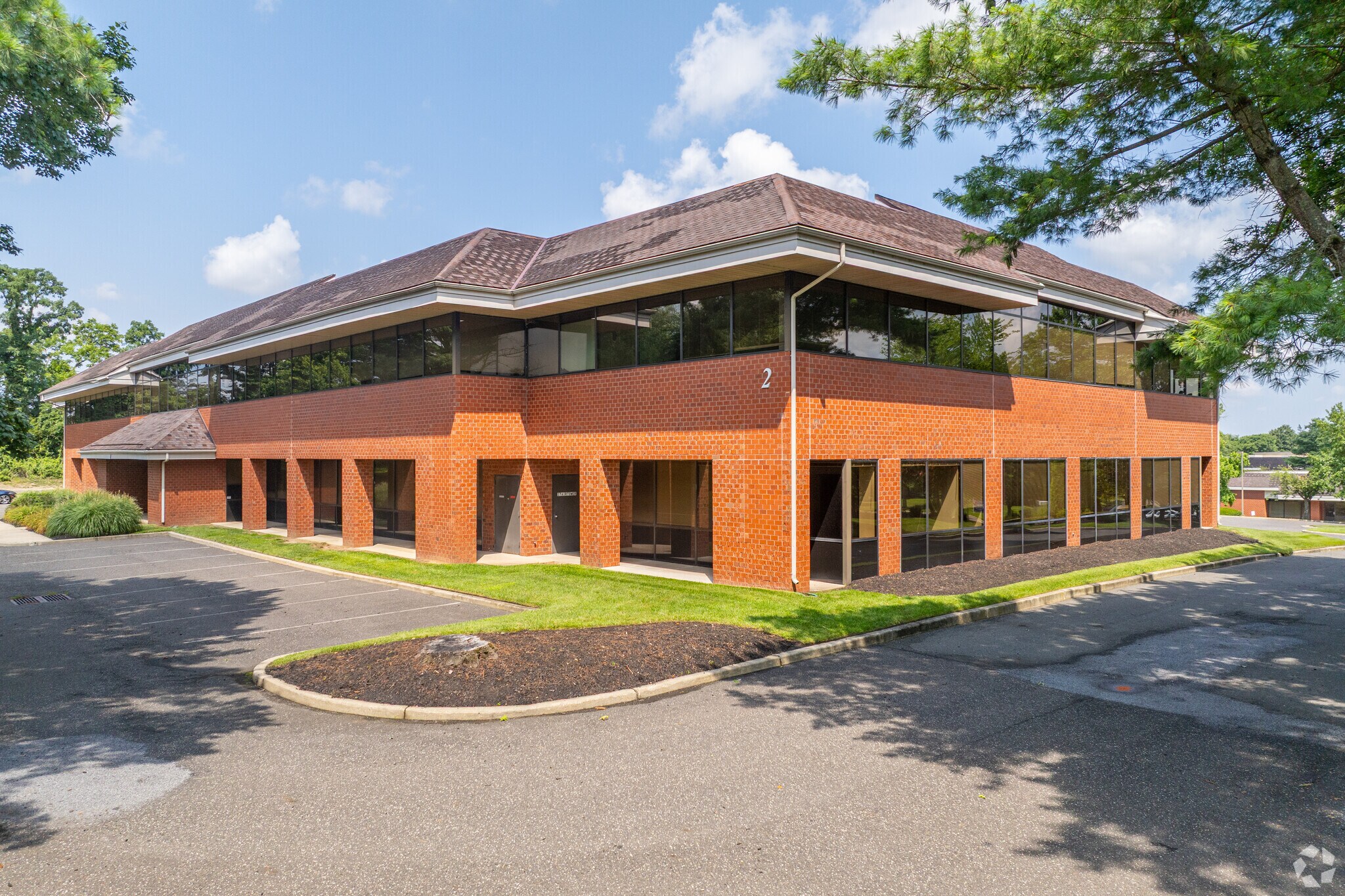 2 Eves Dr, Marlton, NJ à vendre Photo principale– Image 1 sur 1