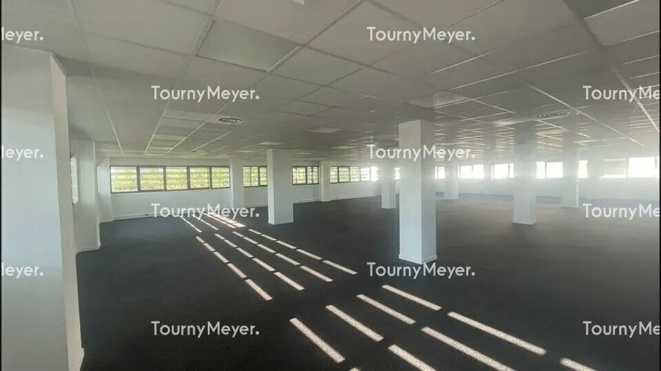 Bureau dans Montpellier à louer - Photo de l’immeuble – Image 2 sur 3