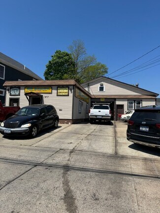 Plus de détails pour 147 New Dorp Plz N, Staten Island, NY - Spécialisé à vendre