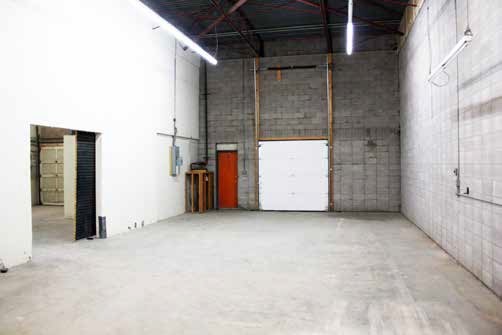 6923 Farrell Rd SE, Calgary, AB à louer - Photo intérieure – Image 2 sur 8