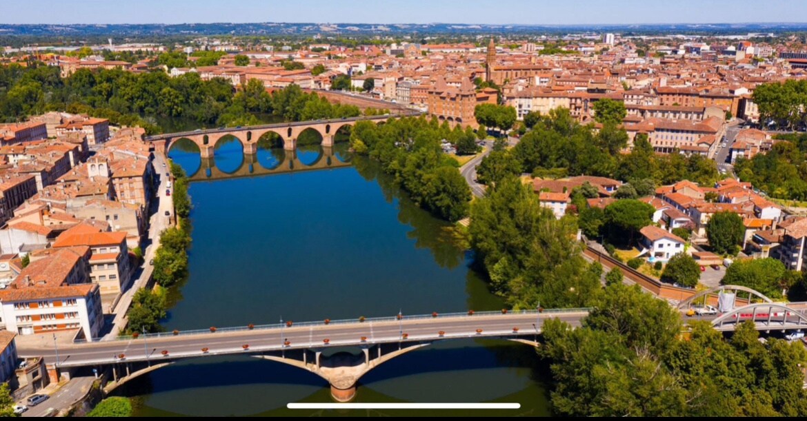 Local commercial dans Montauban à vendre Photo de l’immeuble– Image 1 sur 4