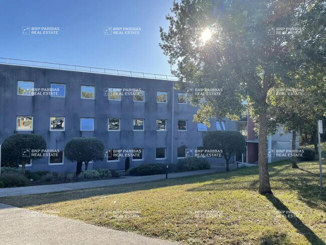 Plus de détails pour Bureau à vendre