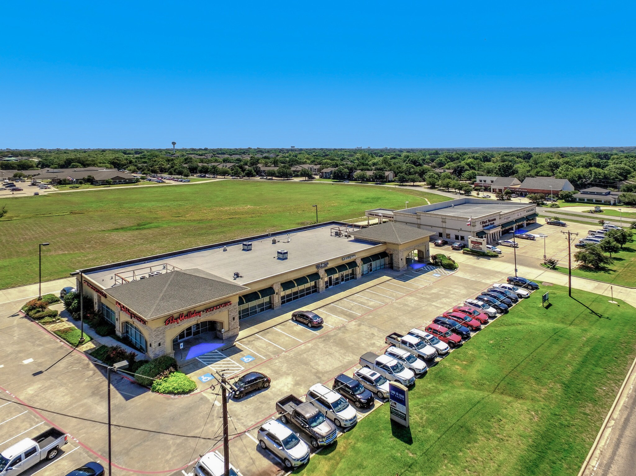 3427-3445 N FM 1417, Sherman, TX à louer Photo principale– Image 1 sur 21