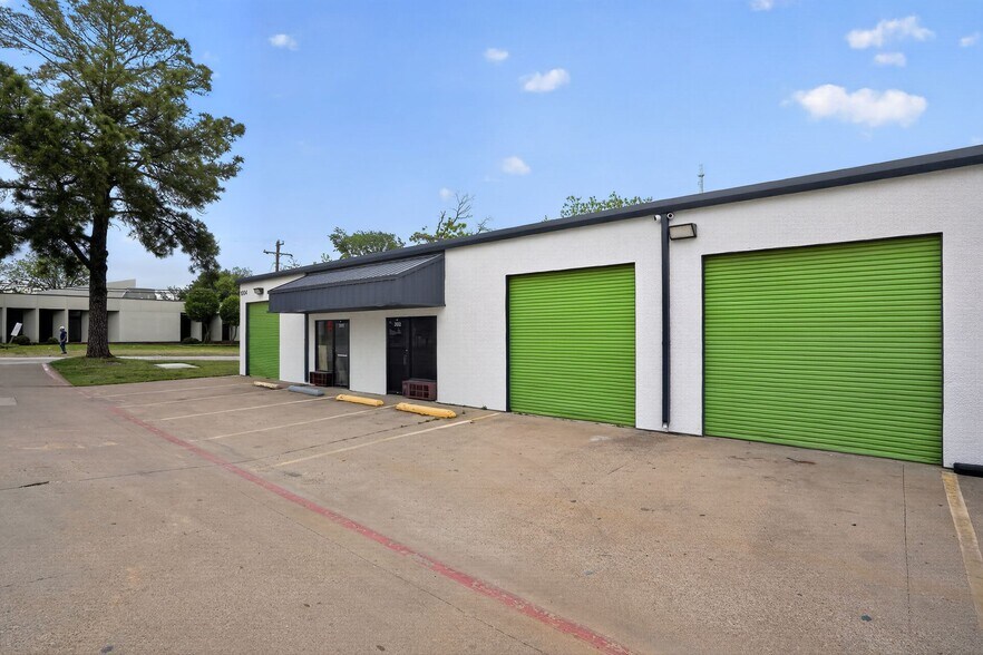 1000 Harrison Ave, Arlington, TX à louer - Photo de l’immeuble – Image 3 sur 12