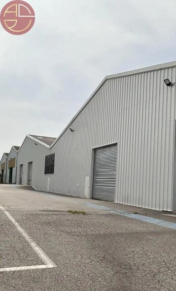Industriel/Logistique dans Toulouse à vendre - Photo de l’immeuble – Image 2 sur 7