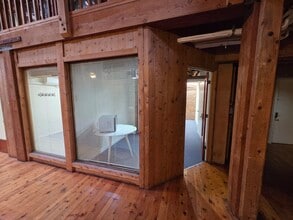 350 Townsend St, San Francisco, CA à louer Photo intérieure– Image 1 sur 3