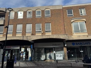 17 Abington St, Northampton à louer Photo de l’immeuble– Image 1 sur 12