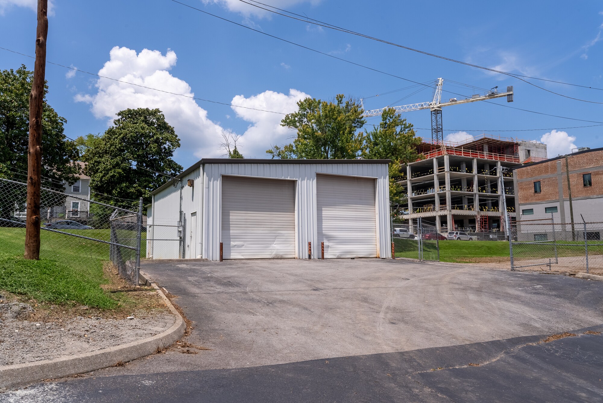 129 Jennings Ave, Knoxville, TN à louer Photo de l’immeuble– Image 1 sur 5