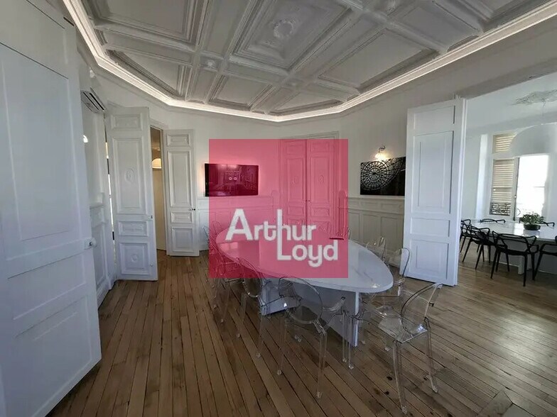Bureau dans Clermont-Ferrand à louer - Photo intérieure – Image 2 sur 12