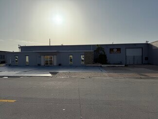 Plus de détails pour 917 15th Ave SE, Cape Coral, FL - Industriel/Logistique à louer