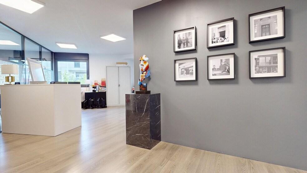 Bureau dans Lyon à louer - Photo de l’immeuble – Image 2 sur 9