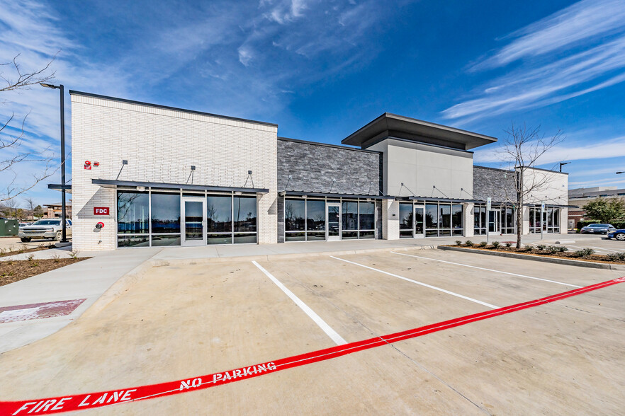 350 Matlock Rd, Mansfield, TX à louer - Photo de l’immeuble – Image 2 sur 9