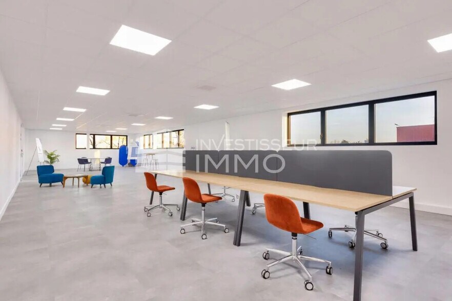 Bureau dans Wissous à louer - Photo de l’immeuble – Image 3 sur 5