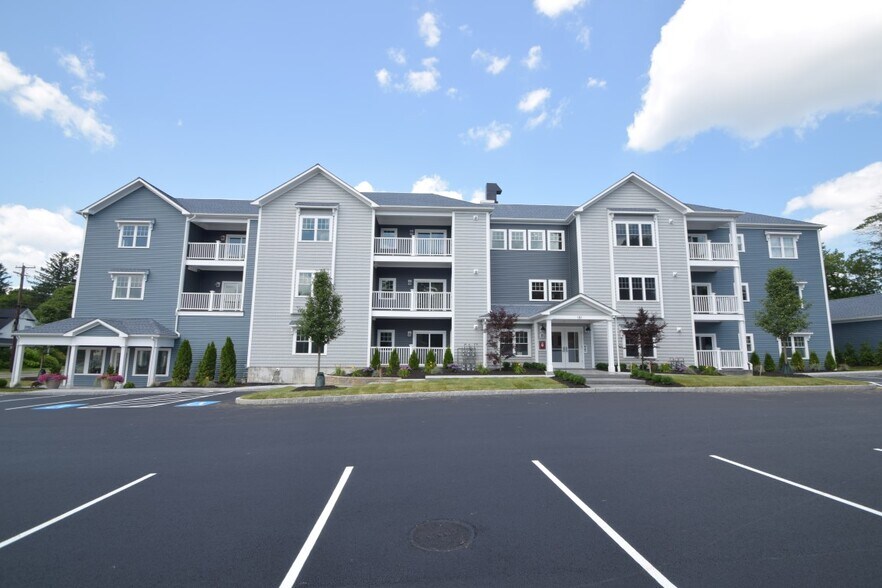181 S Franklin St, Holbrook, MA à vendre - Photo de l’immeuble – Image 3 sur 14