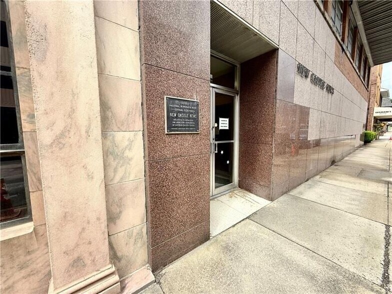 27 E Mercer St, New Castle, PA à vendre - Photo de l’immeuble – Image 2 sur 11