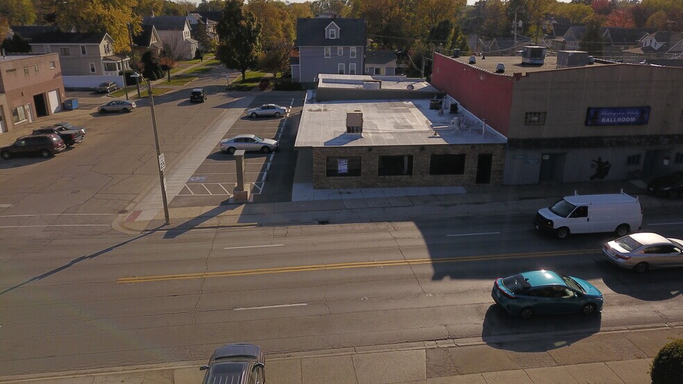 7901 Ogden Ave, Lyons, IL à louer - Photo de l’immeuble – Image 2 sur 5