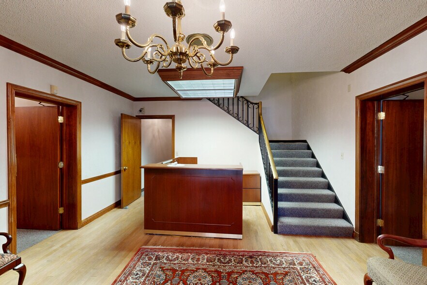 1028 S Grand Ave W, Springfield, IL à vendre - Numérisation 3D Matterport – Image 3 sur 22